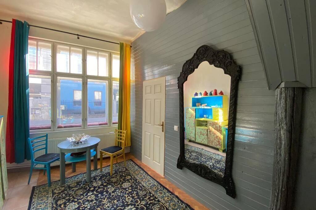 The House A La Cluj Villa Luaran gambar