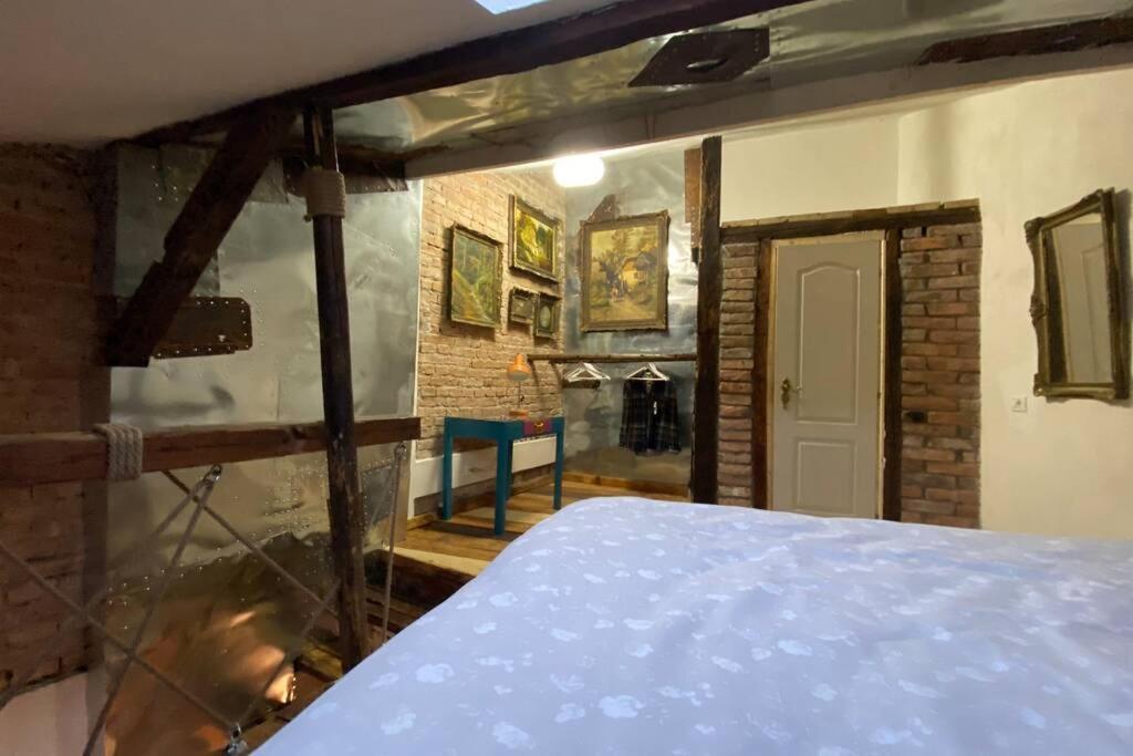 The House A La Cluj Villa Luaran gambar